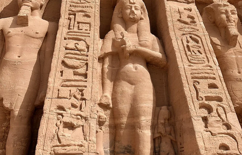 The colossal statues of the temple facade at Abu Simbel