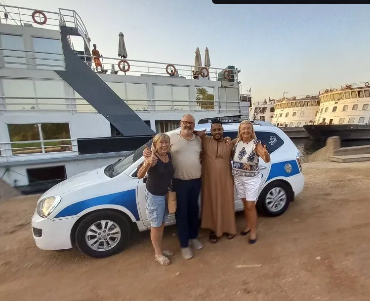 Taxi transfer to Nile cruise ship dock in Luxor