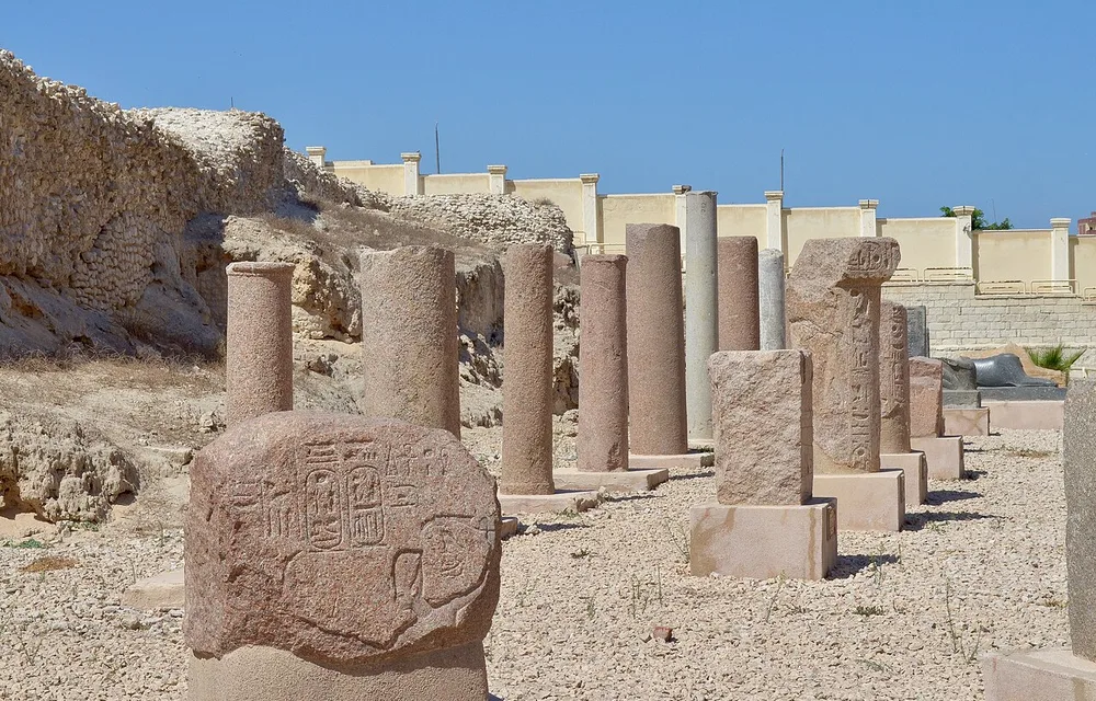 Pompey's Pillar, Alexandria