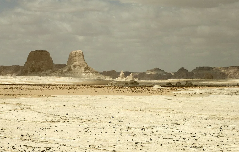 Surreal chalk rock formations of the White Desert, Egypt